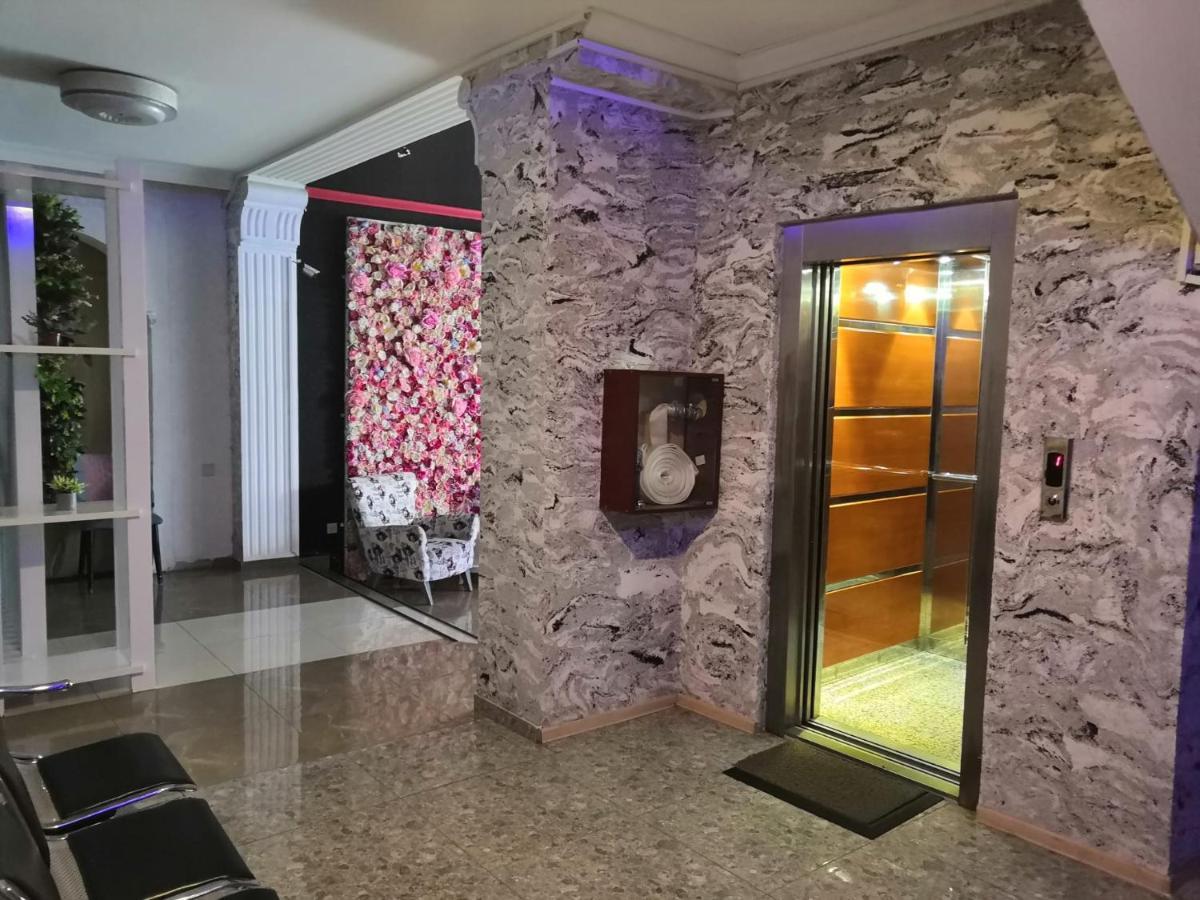 Hotel My Rose 바투미 외부 사진
